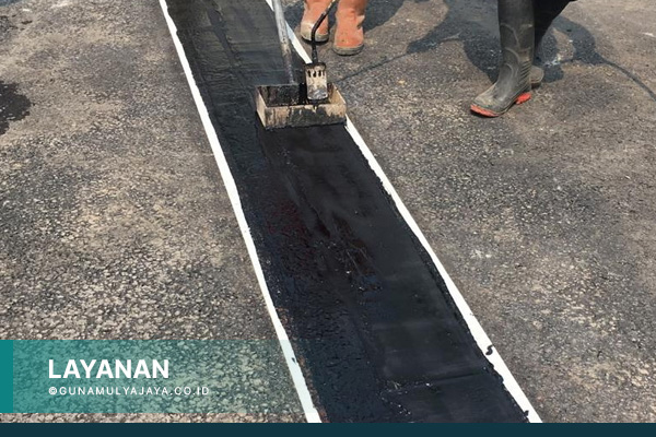 asphaltic-Joint-Sealant-jalan-tol